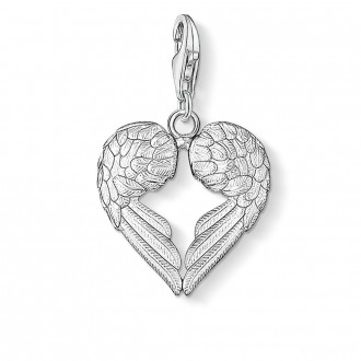 Charm pendant winged heart