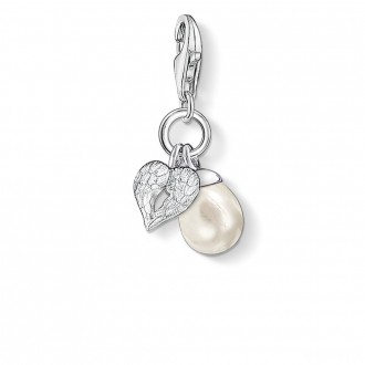 Charm pendant wing with pearl